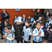 Festejos por el Día de la Bandera con los niños de Jardín